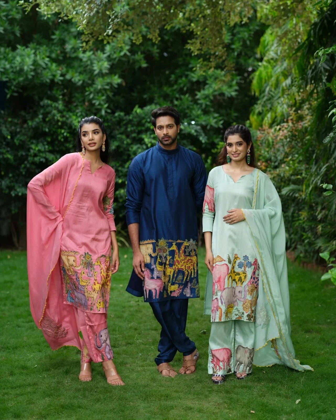 Rose Pink Hand-Painted Animal Art Kurta Set