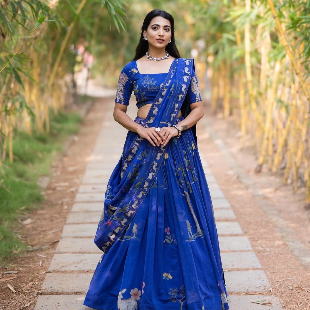 Royal Blue Hand-Painted Animal Motif Lehenga Set