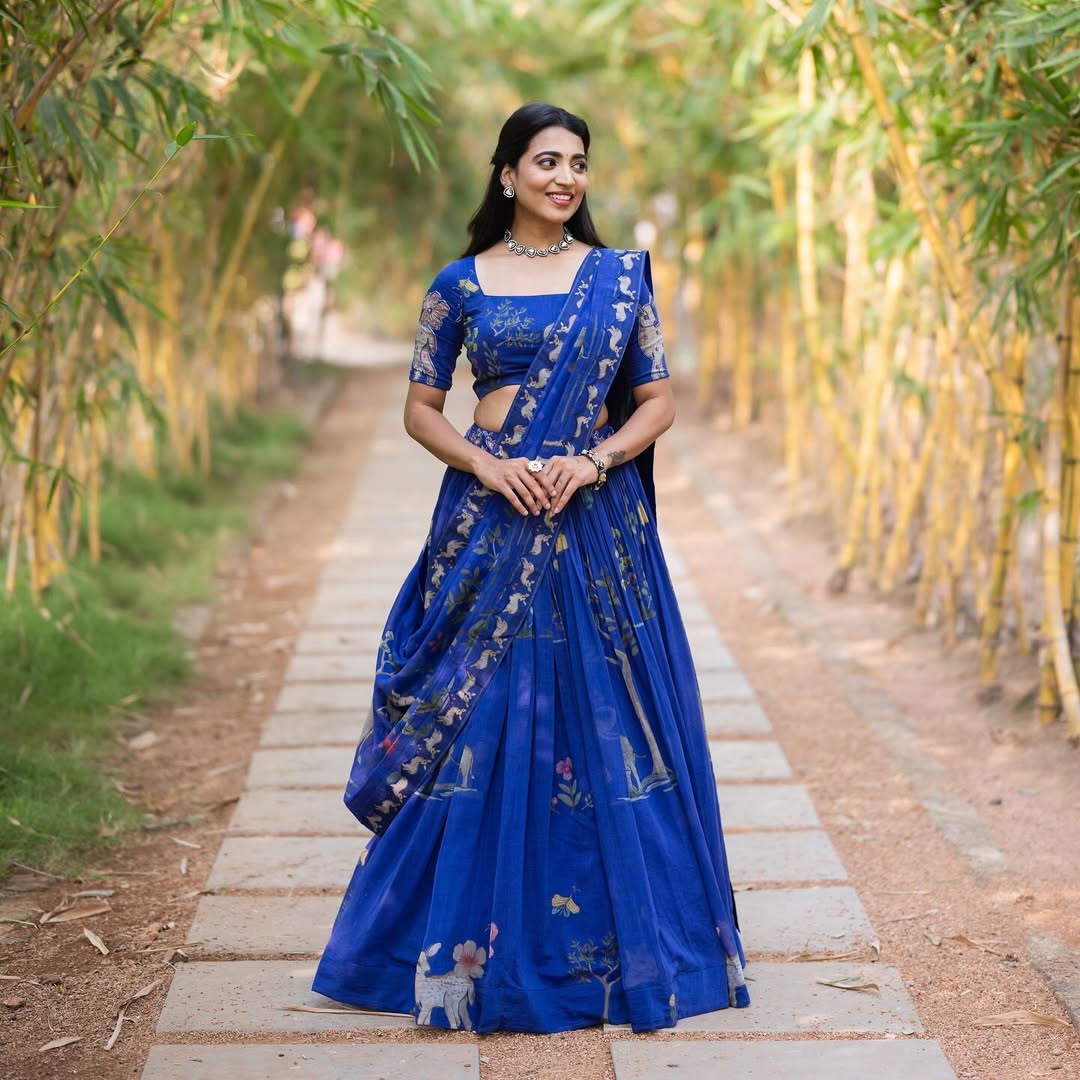 Royal Blue Hand-Painted Animal Motif Lehenga Set